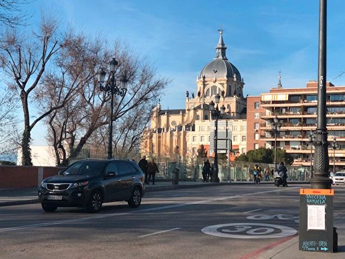 Piso en venta de 1 habitación en Centro, Palacio