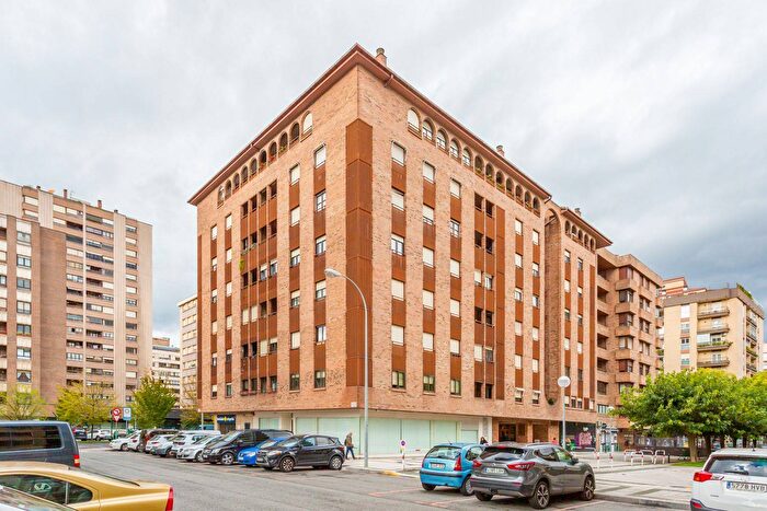 Piso en venta de 4 habitaciones en Comunidad Foral de Navarra, Navarra