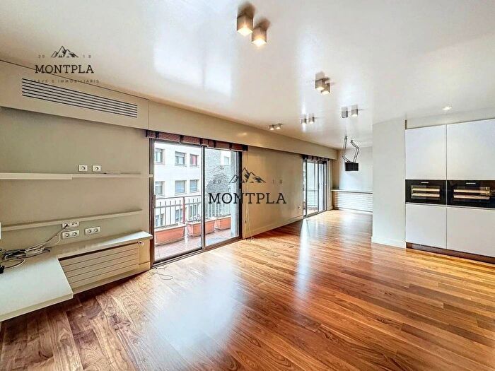 Piso en venta de 4 habitaciones en Andorra, Andorra