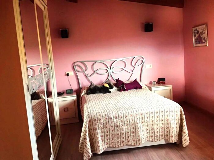 Casa en venta de 3 habitaciones, La Rioja, La Rioja