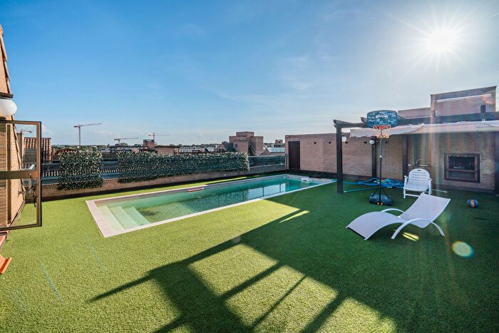 Piso en venta de 5 habitaciones: Prado de Somosaguas La Finca, La Finca