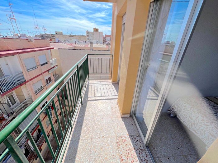 Campoamor Altozano, Altozano Conde Lumiares: Piso en venta de 3 habitaciones
