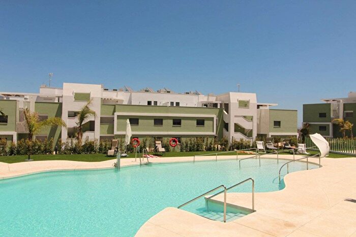 Piso en venta de 2 habitaciones en Andalucía, Málaga