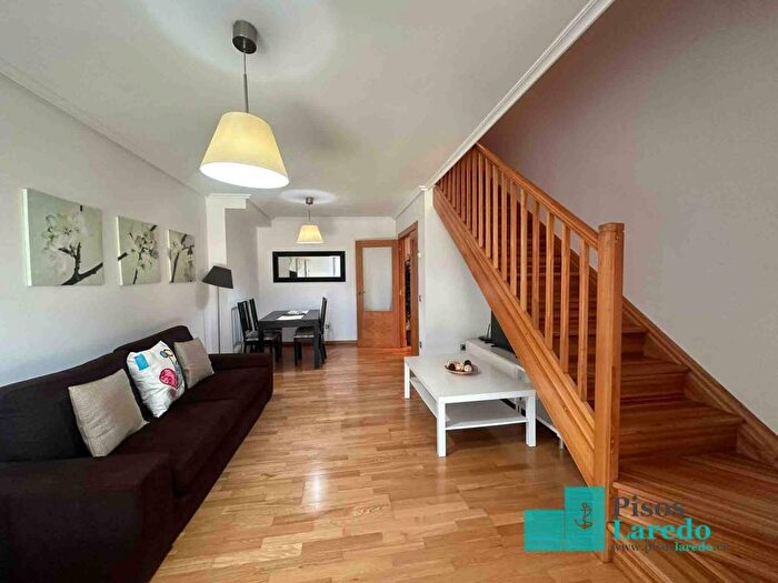 Casas en venta y pisos alquiler - 2