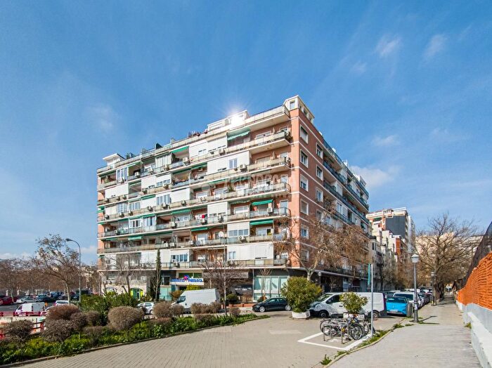 Piso de 2 habitaciones en venta en Chamberí, Vallehermoso