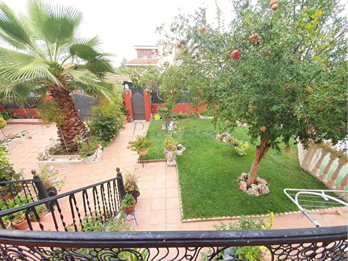 Casa en venta de 4 habitaciones: Comunidad de Madrid, Madrid