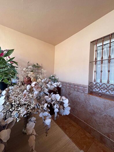 Casa en venta de 4 habitaciones: Andalucía, Sevilla