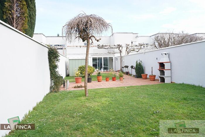 Casa de 5 habitaciones en venta en Llanera, Asturias