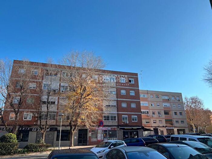 Piso de 4 habitaciones en venta en Centro, Móstoles