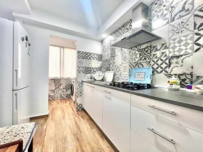 Andalucía, Cádiz: Piso en venta de 3 habitaciones
