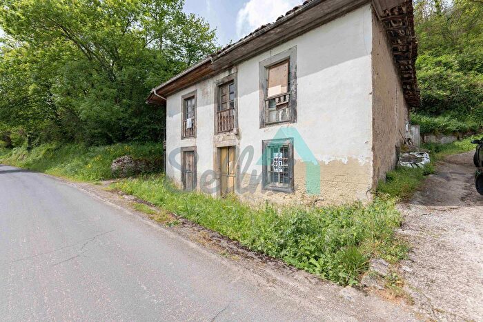 Casa en venta de 4 habitaciones, Principado de Asturias, Asturias