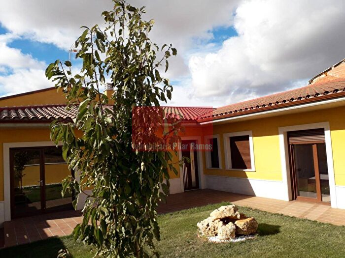 Casa en venta de 4 habitaciones, Castilla y León, León