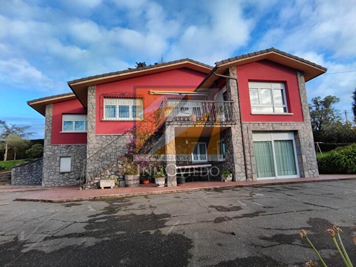 Casa en venta de 4 habitaciones en Principado de Asturias, Asturias