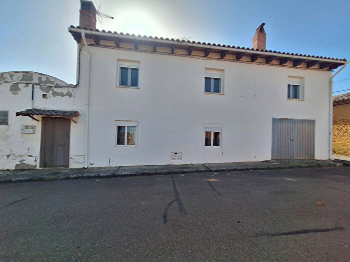 Casa en venta de 4 habitaciones: Castilla y León, León