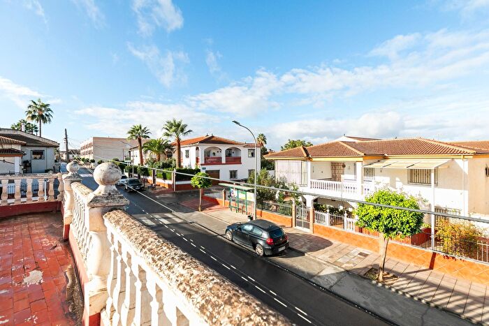 Casa en venta de 3 habitaciones, Cijuela, Granada