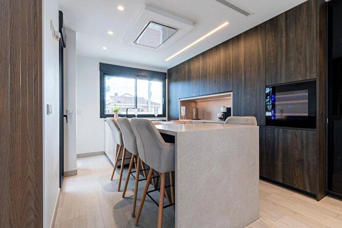 Casa en venta de 4 habitaciones, Comunitat Valenciana, València
