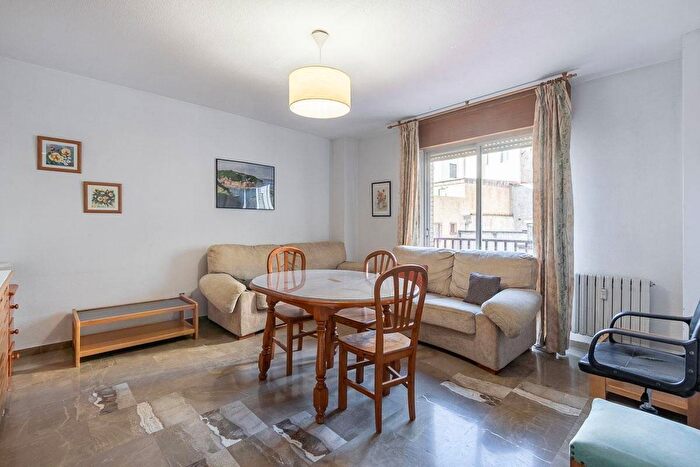 Piso en venta de 3 habitaciones, Andalucía, Granada