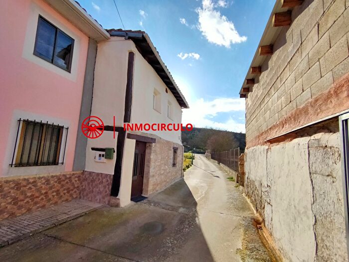 Casa en venta de 3 habitaciones en Valle de Oca, Burgos