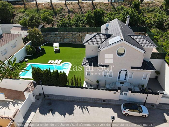 Casa de 4 habitaciones en venta en Andalucía, Cádiz