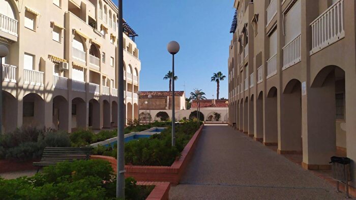 Piso en venta de 4 habitaciones, Andalucía, Granada