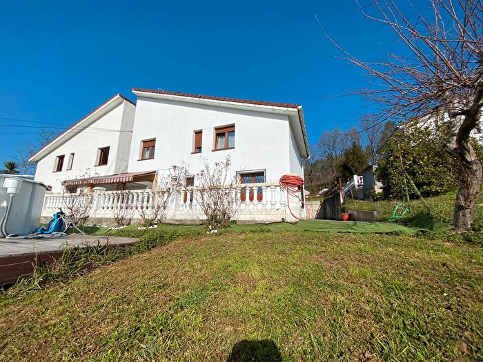 Casa en venta de 5 habitaciones en Durango, Bizkaia