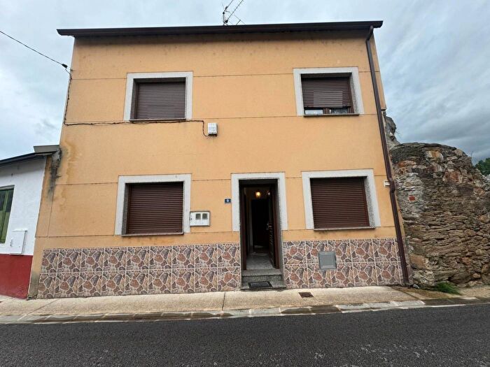 Casa en venta de 2 habitaciones en Castilla y León, León