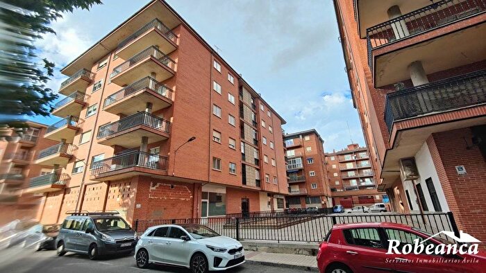 Ávila, Castilla y León: Piso en alquiler de 4 habitaciones