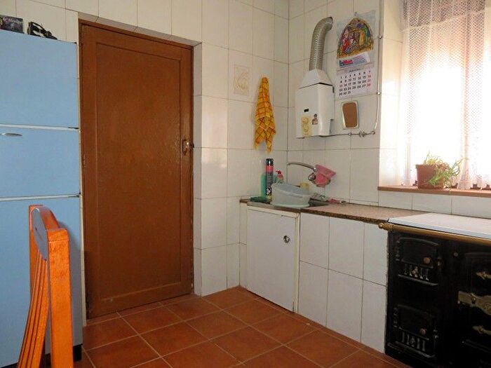 Casas en venta y pisos alquiler - 2