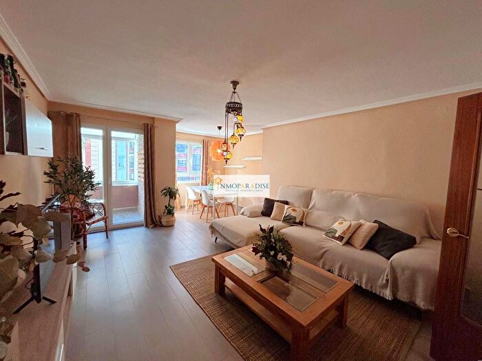 Piso de 4 habitaciones en venta en San Blas, Santo Domigo