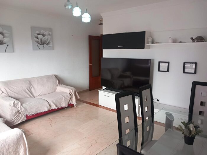 Piso en venta de 3 habitaciones en Centro, El Molinillo Capuchinos