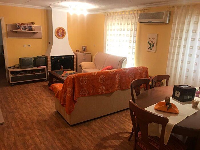 Castilla La Mancha, Albacete: Casa en venta de 3 habitaciones
