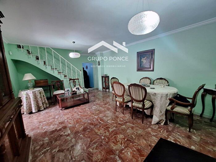 Casas en venta y pisos alquiler - 2