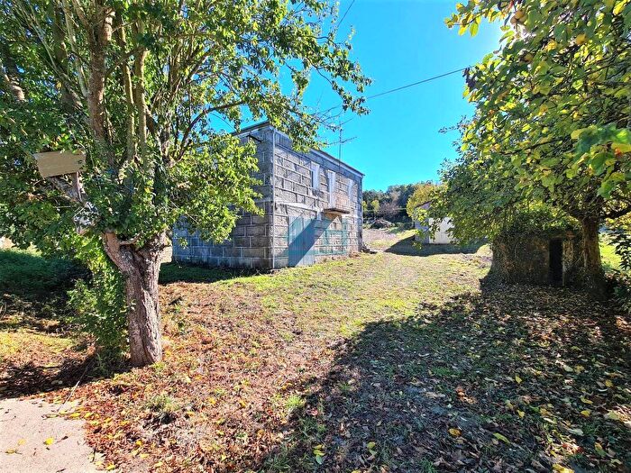 Casa en venta de 4 habitaciones: Galicia, Ourense