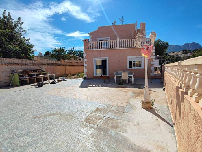 Casa en venta de 4 habitaciones: Comunitat Valenciana, Alicante