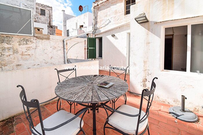 Casas en venta y pisos alquiler - 2