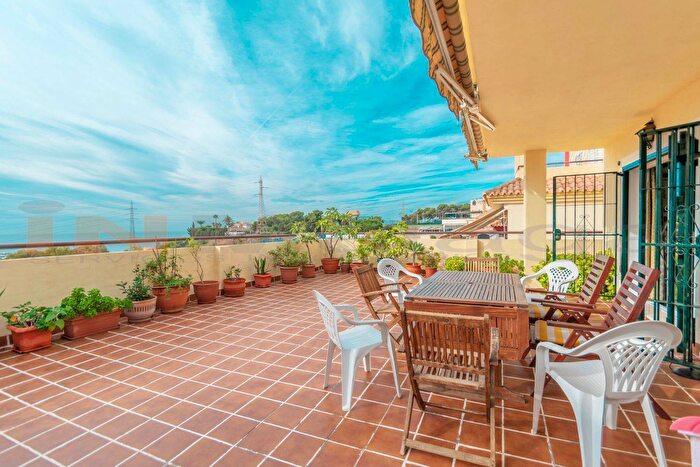 Casa de 4 habitaciones en venta en Andalucía, Málaga