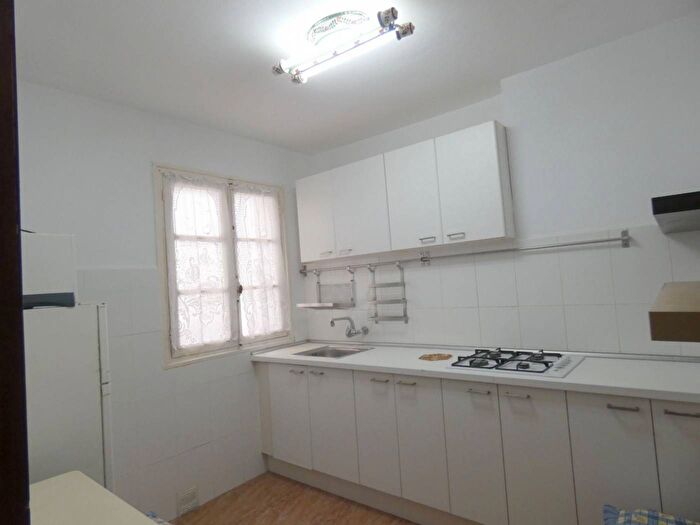Piso de 3 habitaciones en venta en Principado de Asturias, Asturias