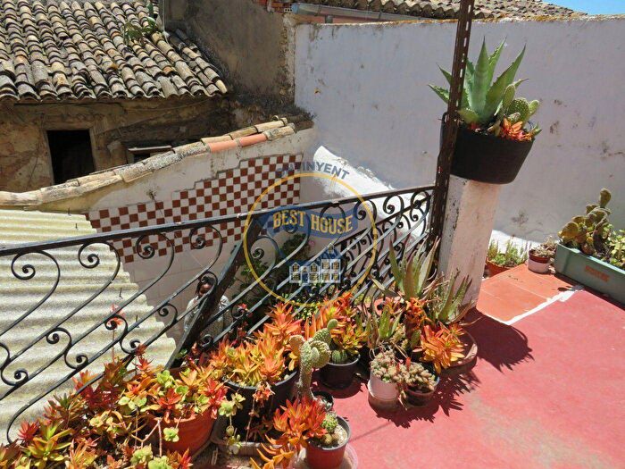 Casa de 4 habitaciones en venta en Comunitat Valenciana, València