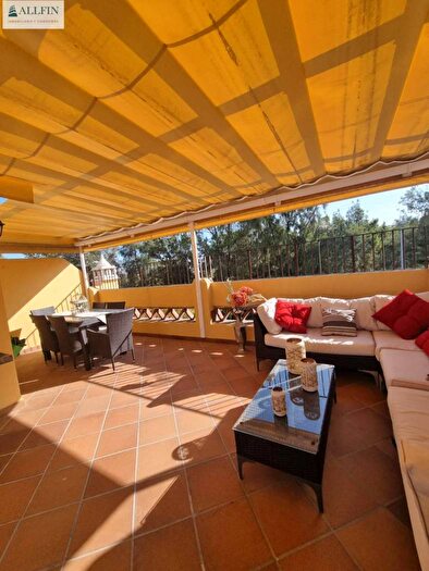 Andalucía, Cádiz: Casa en venta de 4 habitaciones