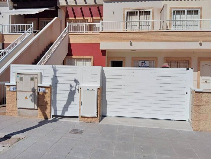 Casas en venta y pisos alquiler - 2
