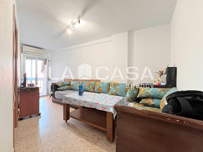 Piso en venta de 2 habitaciones en Cataluña, Barcelona