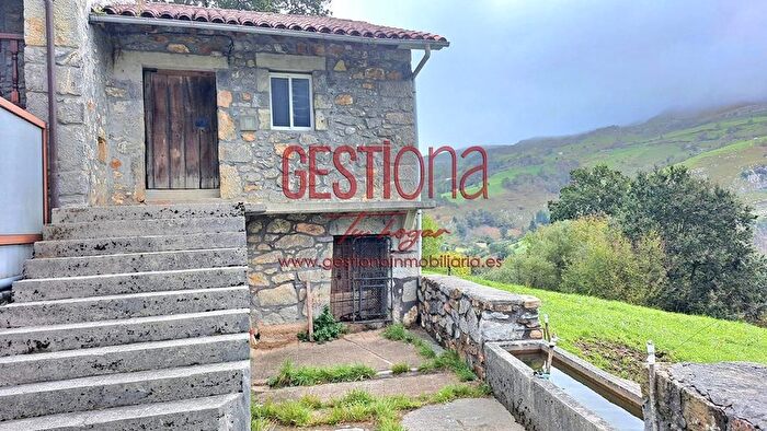 Casa de 1 habitación en venta en Arredondo, Cantabria