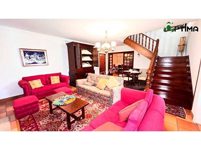Galicia, Pontevedra: Casa en venta de 5 habitaciones