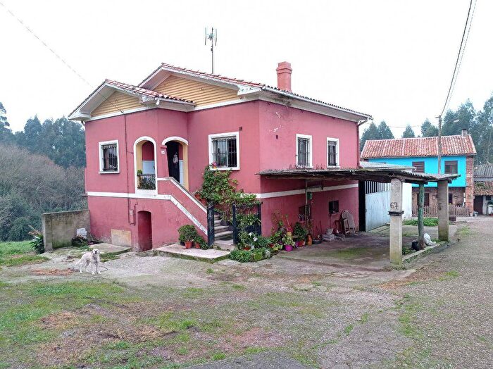 Casa de 3 habitaciones en venta en Principado de Asturias, Asturias
