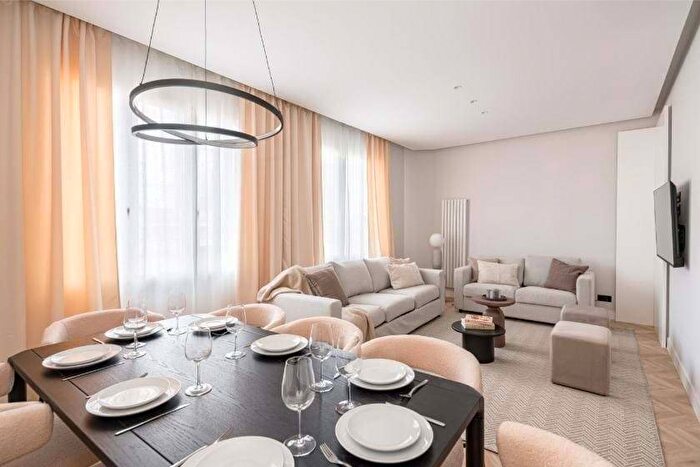 Comunidad de Madrid, Madrid: Piso en venta de 4 habitaciones