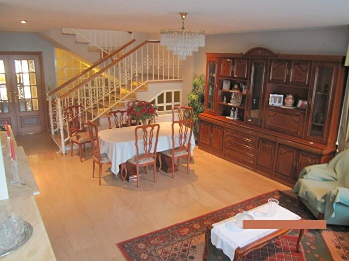 Casa de 5 habitaciones en venta en Pobles de lOest, Benimàmet