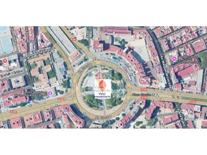 Piso de 4 habitaciones en venta en Centro, San Miguel