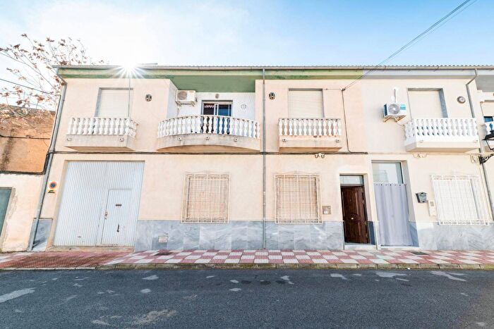 Casa en venta de 3 habitaciones en Andalucía, Granada