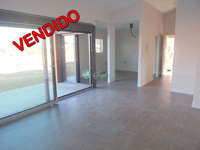 Casa en venta de 4 habitaciones, Castilla y León, Segovia