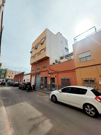Casas en venta y pisos alquiler - 2